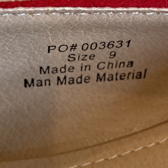 Journee Collection Tannya Ruched Red Ballet Flat Size 9 NWT - Picture 7 of 13